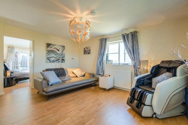 Living room (annex)