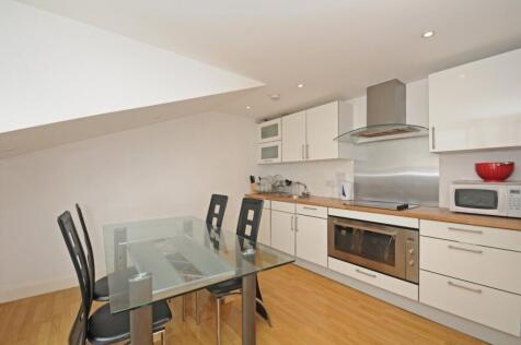 Cowleaze Road, Kingston upon Thames, Surrey, KT2