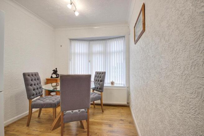 2 bed Detached Bungalow for sale Image 5