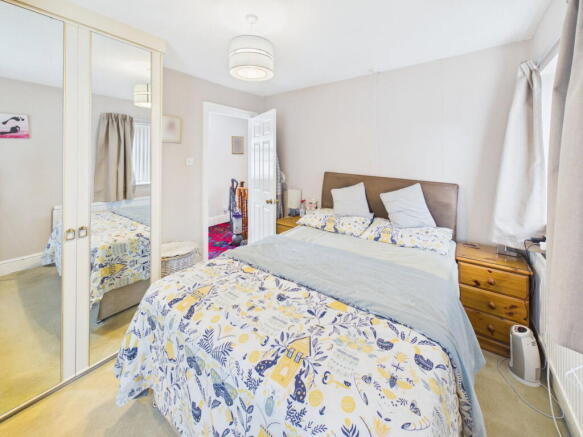 3 bed Detached for sale Image 8