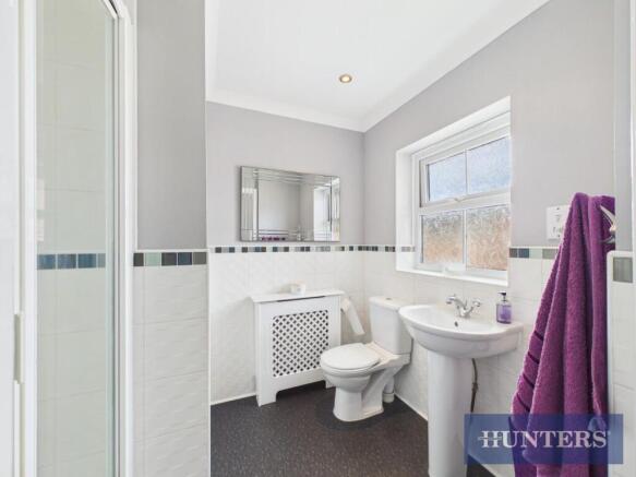 4 bed Detached for sale Image 10