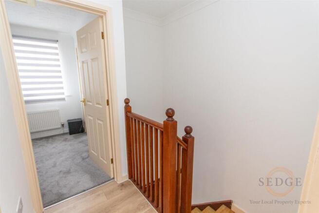 24 poppy close -04.jpg