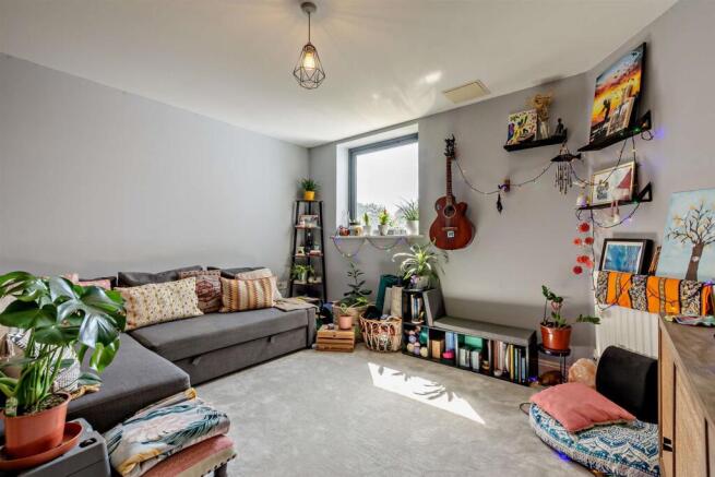 8700983-interior05-800.jpg