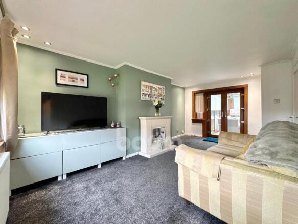 Newhouse Drive, Kilbirnie lounge shot