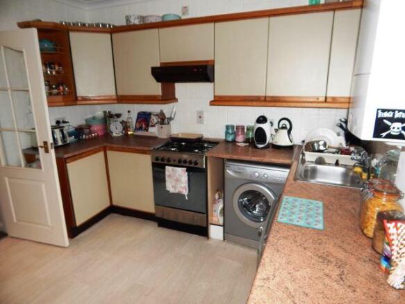 Kitchen b