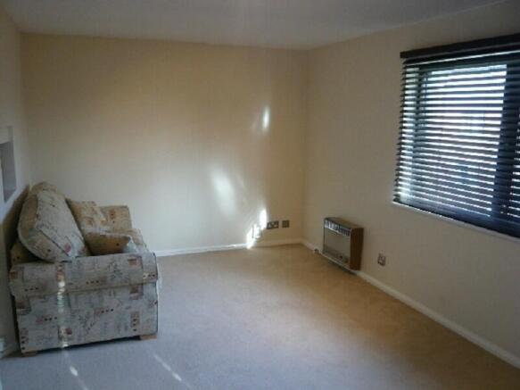 Studio Room