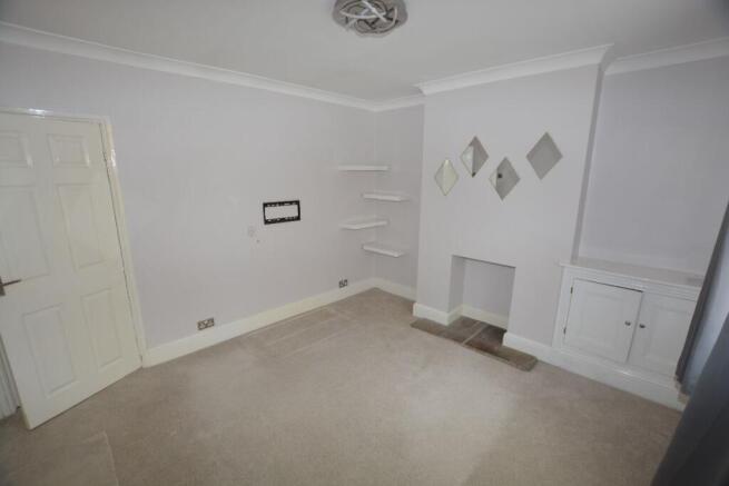 3 bed Terraced to rent Image 7
