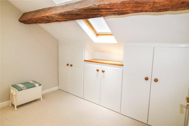 3 bed Semi-Detached for sale Image 8