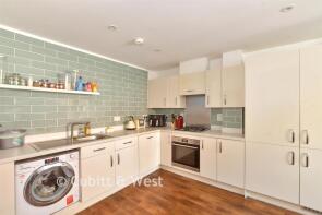 25, Ruppell Rise, Haywards Heath RH16 4AS