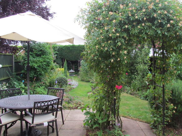 Photo 7