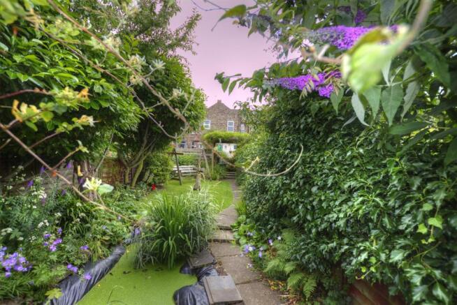 GARDEN