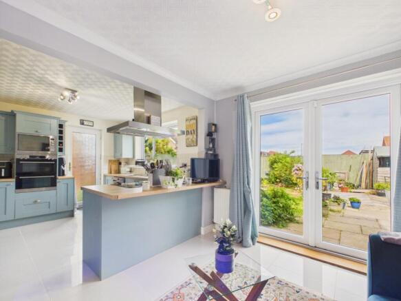 3 bed Detached for sale Image 4
