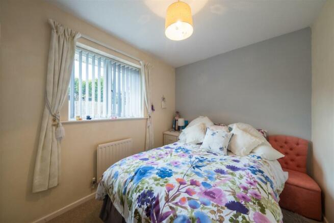 16 Linnet Close-009.jpg