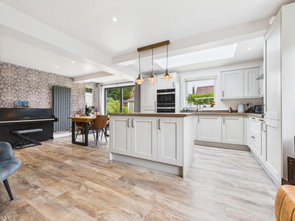 Open Plan Kitchen / Diner / Living Space