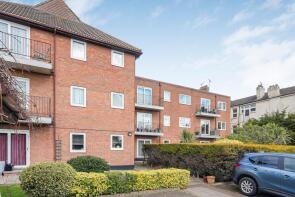 5, 1154 1158 Caversham Lodge, London Road, Leigh-on-sea SS9 2AJ