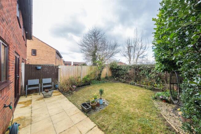 1 Audlem Drive-021.jpg