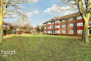 4, Waxlow House, Hornbeam Road, Hayes UB4 9EF