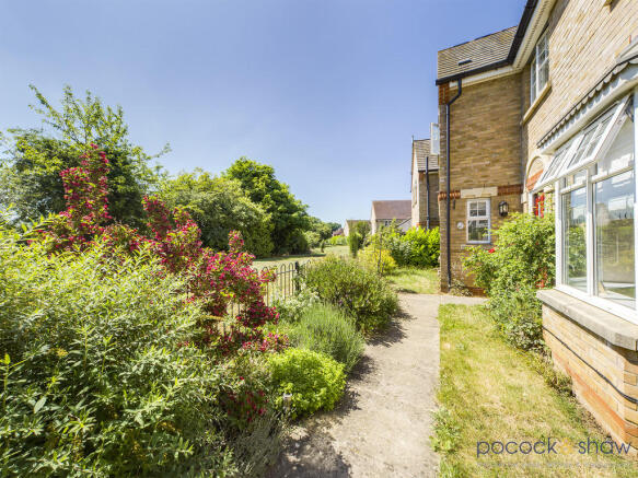 Photo 20
