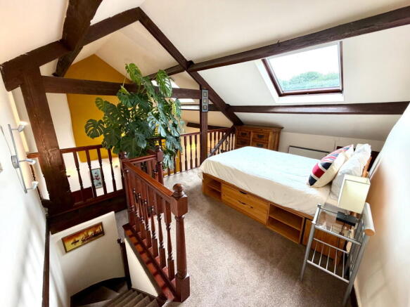 2 bed Apartment for sale Image 12