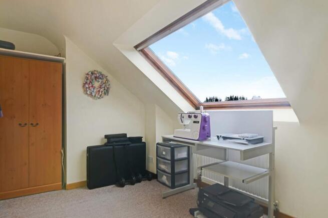Bedroom/Hobby room