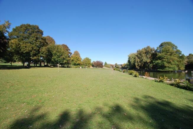 Lowndes Park