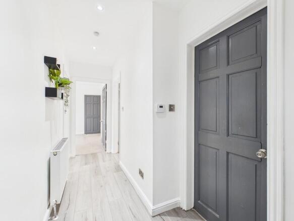 CAM05526G0-PR0102...