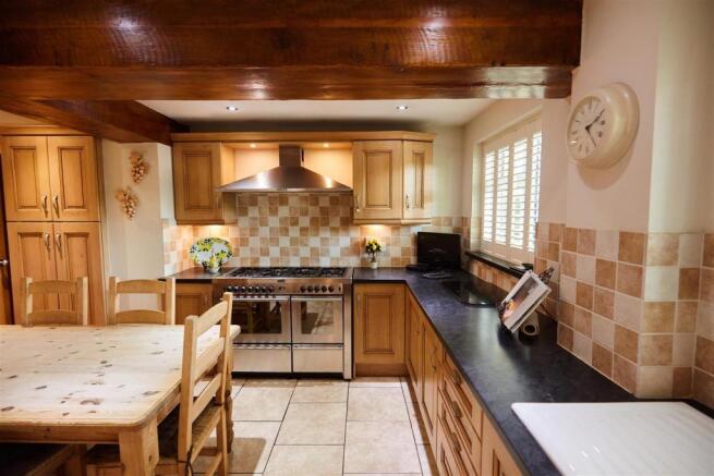 Kitchen diner