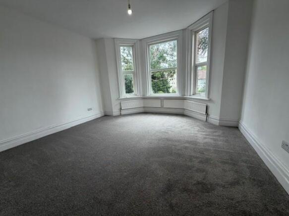 Flat 2 1.jpg