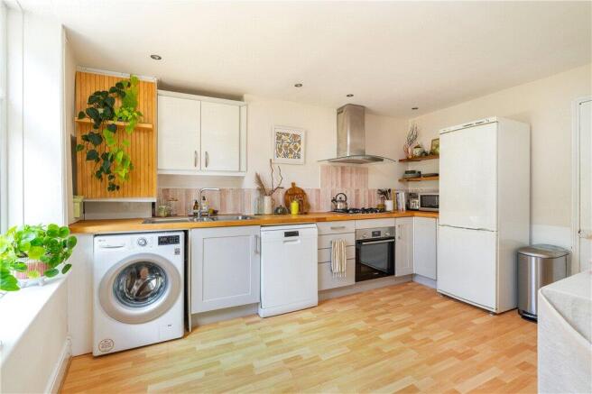 2 bed End of Terrace for sale Image 7