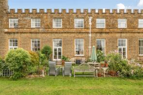 12, Brettingham Court, Gas Lane, Hinton St. George TA17 8RY