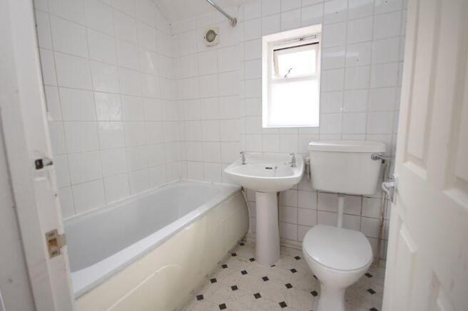 Upstairs Bathr...