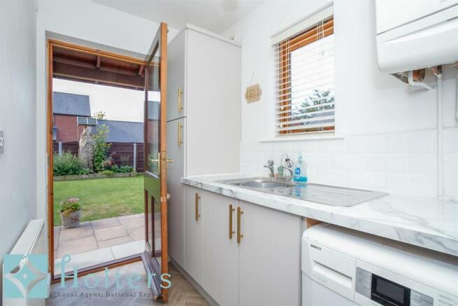 Utility Room.jpg