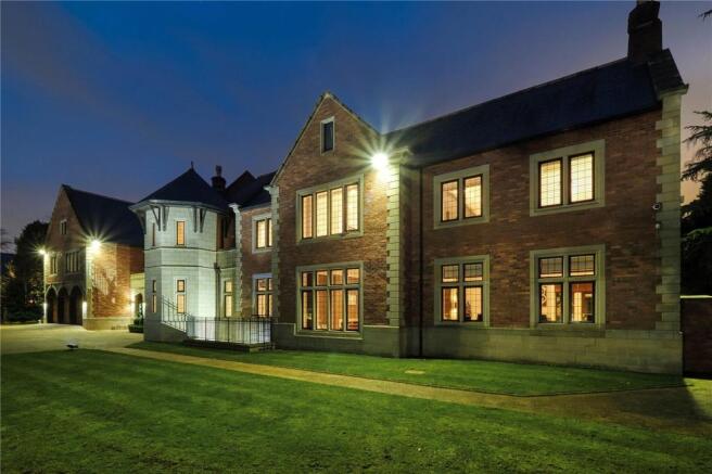 Front By Night