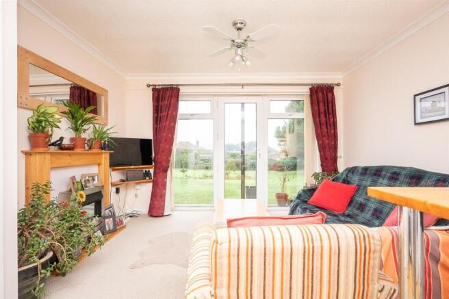 90cCromerRoad,Mundesley-12.jpg