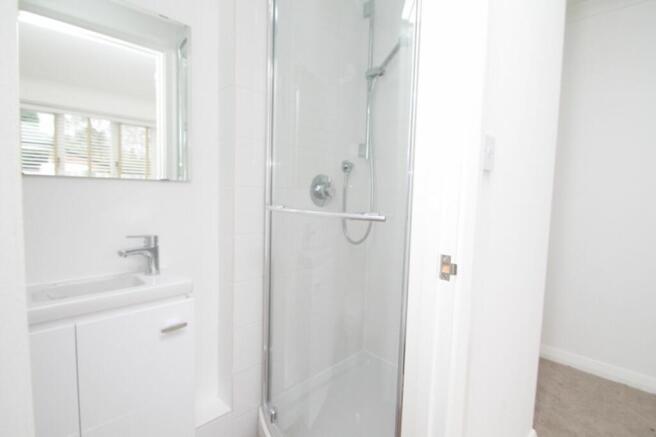 Bathroom & En-Suite