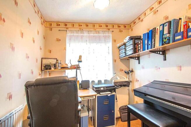 Bedroom.3.jpg