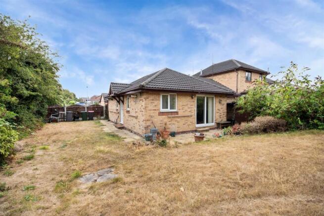 2 bed Detached Bungalow for sale Image 11