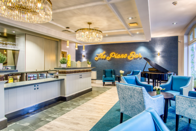 Bar/Restaurant