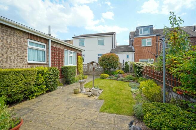 2 bed Bungalow for sale Image 10