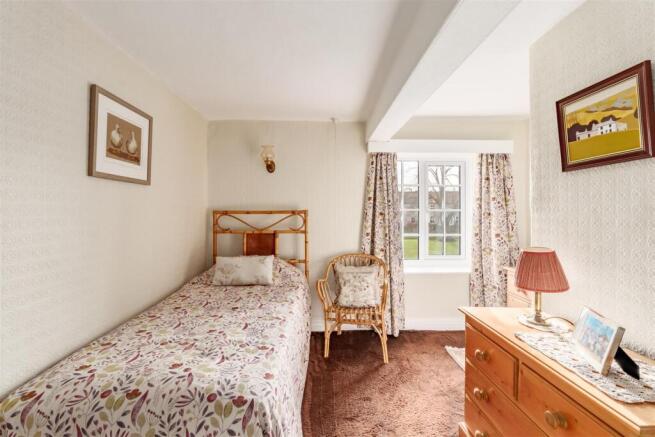 4 bed Character Property for sale Image 10