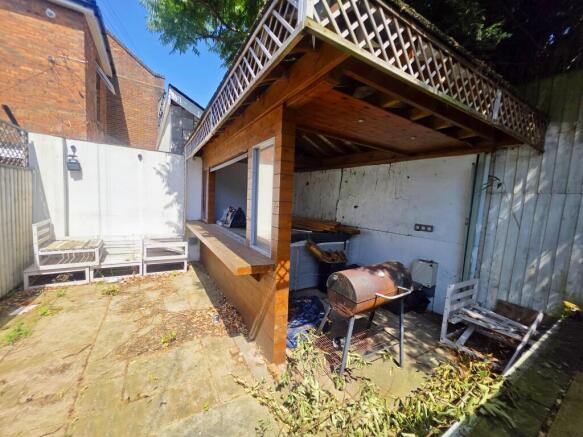 Garden & Enclosure