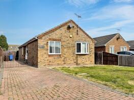 19, Warden View Gardens, Sheerness ME12 4AH
