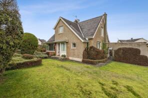 Grey Gables, Ogilvie Road, Torbrex, Stirling FK8 2HJ