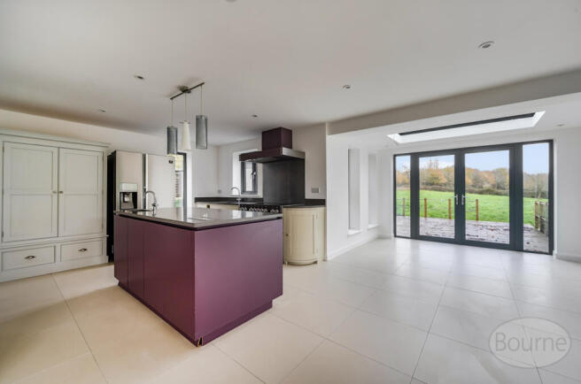 ad9ec858-e222-438...