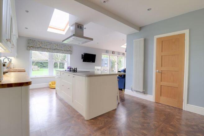 Kitchen/Family...