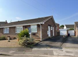 19, Bridge Close, Gillingham SP8 4LS