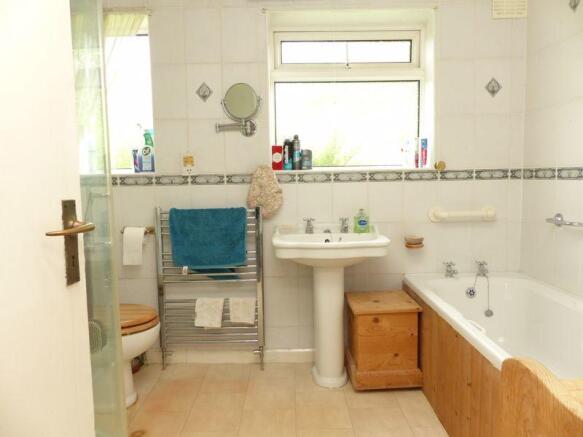 Photo 12
