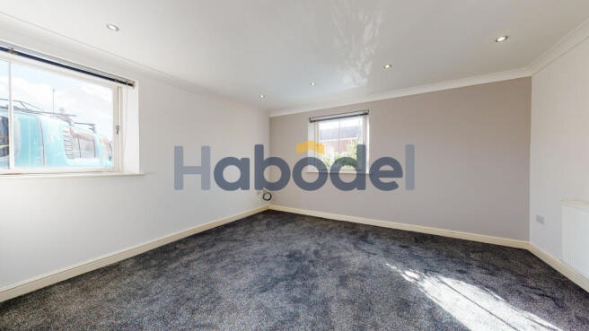 1 bed Flat to rent Image 5