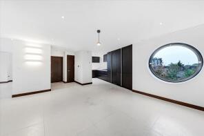 Flat 15, St Regis Heights, Firecrest Drive, London NW3 7NE