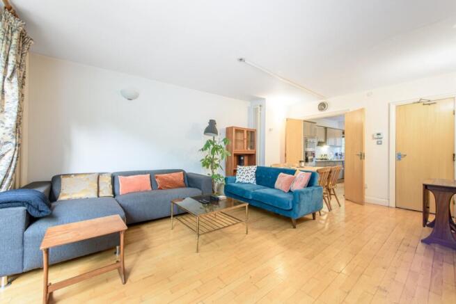 5 Rosemary Street N1-6